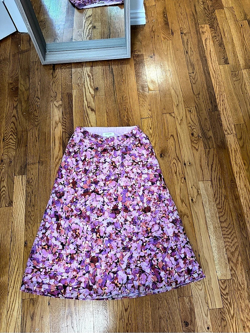 Banana Republic Floral A-Line Skirt in Purple & Pink Size XS Like New